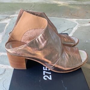 Lea Mid Heel Slide - 275CENTRAL